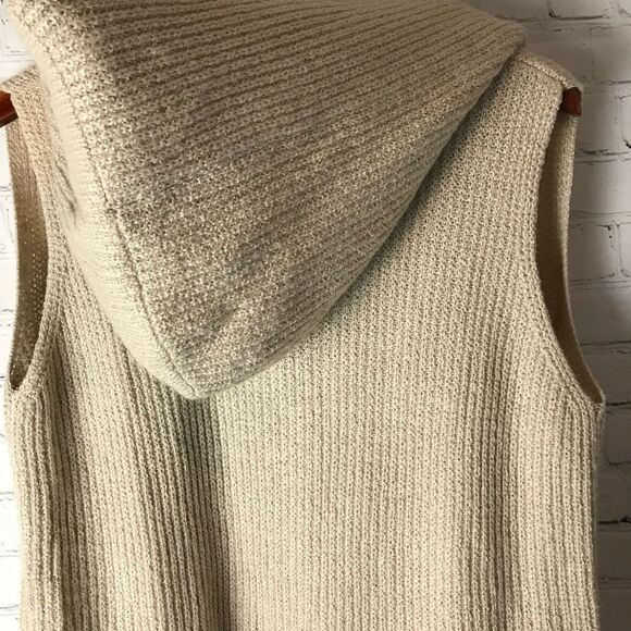 Merona Sleeveless Tan Cardigan Medium - Picture 6 of 8